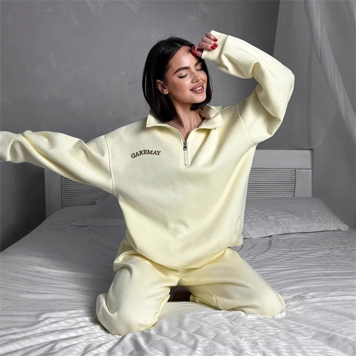 Women’s Tracksuit Set – Cotton Zipper Top & Classic Trousers