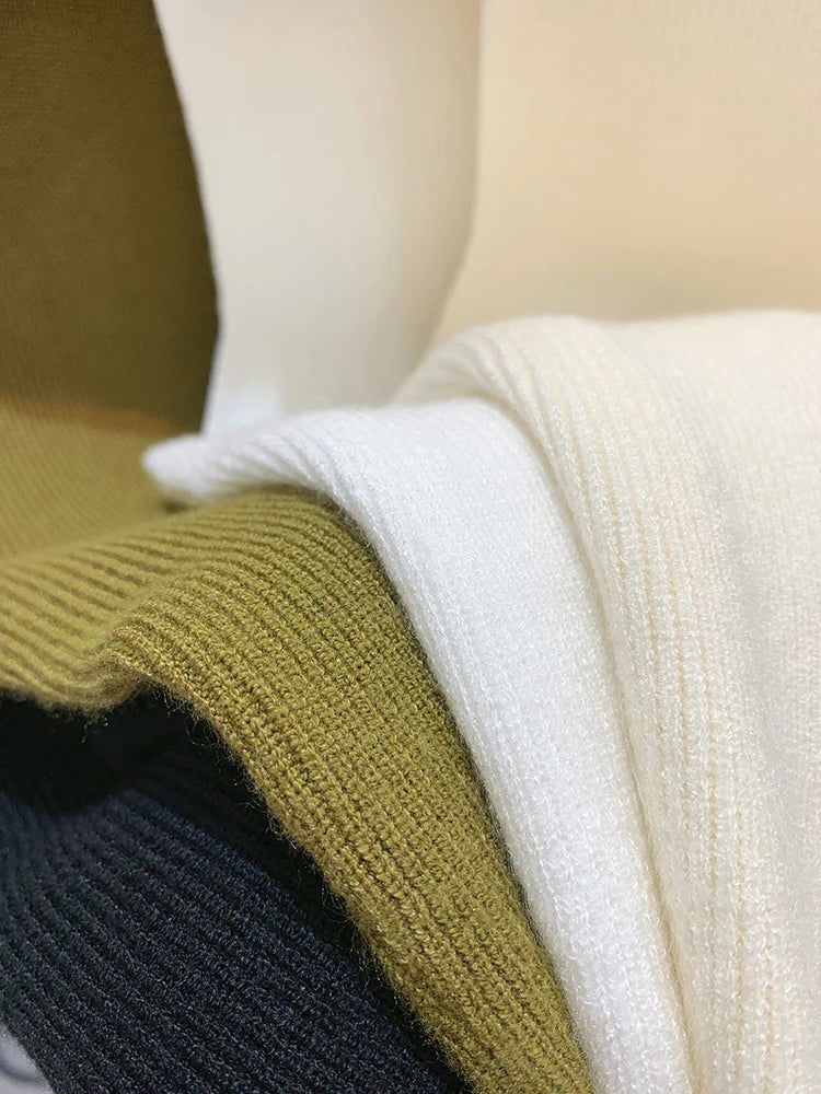 Women’s Knitted Tank Top – Sleeveless Slim Fit Sweater