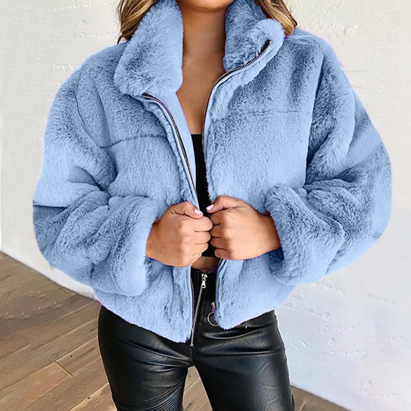 Women’s Faux Fur Coat – Plush Oversized Winter Jacket